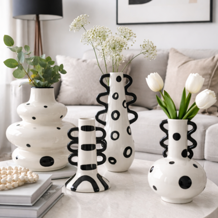Set de 4 Vases Design "Lora" 23cm Noir & Blanc